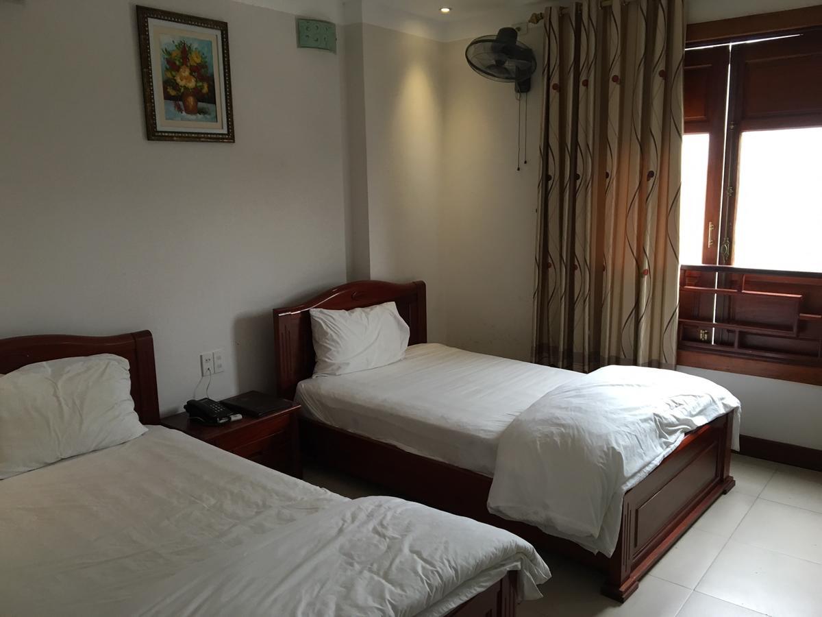 Vuong Hoan 2 Hotel Vinh Exterior photo